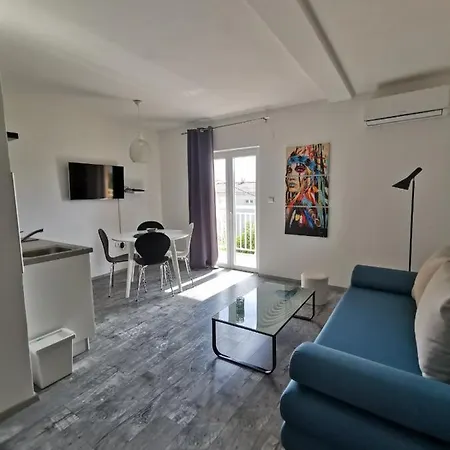 Kokopelli Apartment Gradac (Split-Dalmatia)
